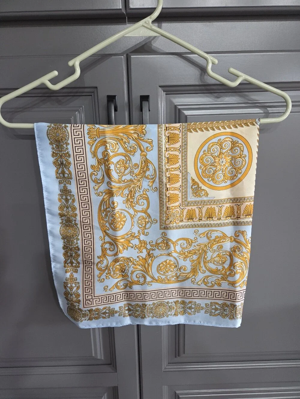 Beautiful Blue Tan Scarf NWOT POLY
